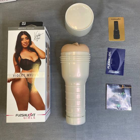 Violet Myers Masturbator Fleshlight Realistic for Male